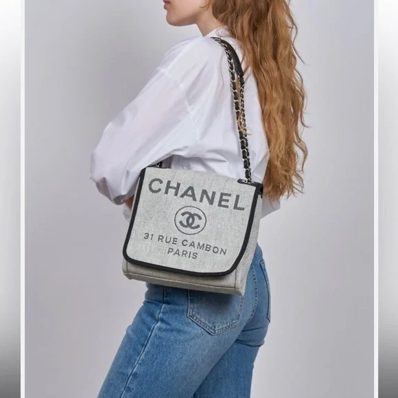 💎AUTHENTIC CHANEL GRAY RAFFIA DEAUVILLE MESSENGER BAG/SHOULDER BAG/CROSSBODY-EUC - Picture 4 of 17